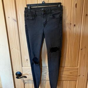 Old Navy Women's black Distressed Skinny Jeans Rockstar Super Skinny